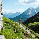 The Alpine No 7 Reith bei Seefeld